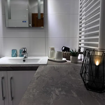 Panorama Trzech Gór Z Sauną I Jacuzzi 3*