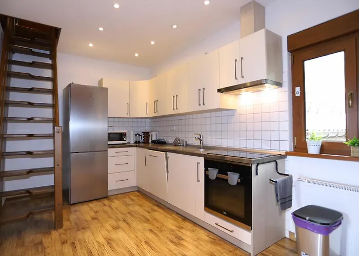 Panorama Trzech Gor Z Sauna I Jacuzzi Gasthuis 3*