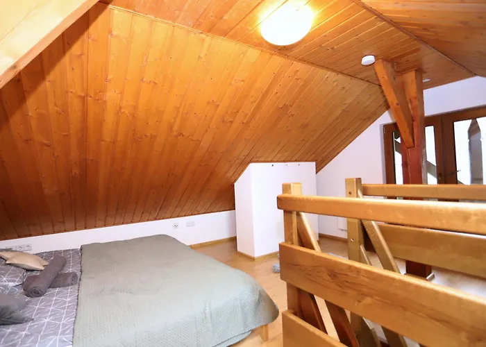 Gasthuis Panorama Trzech Gor Z Sauna I Jacuzzi Wałbrzych