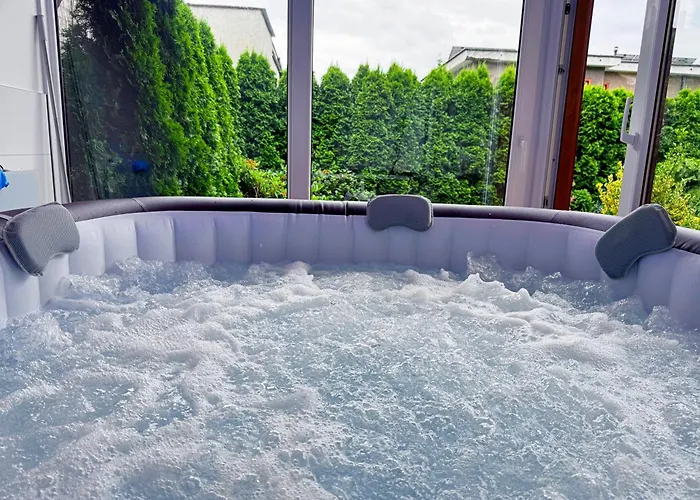 Gasthuis Panorama Trzech Gor Z Sauna I Jacuzzi Wałbrzych